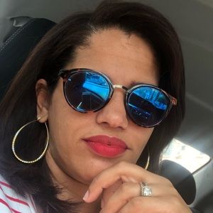 Meet your Posher, Nathalia